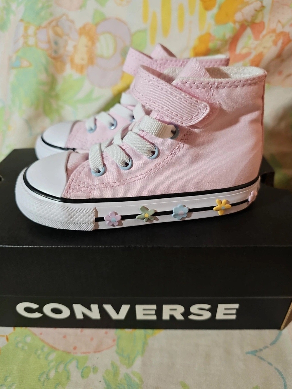 Converse CTAS Hi Toddler shoes Size 7